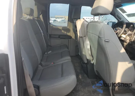 2018 Ford F150 Super Cab из США, поврежденный, VIN 1FTEX1EP3JFC66110